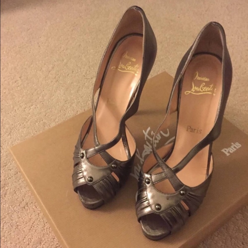 ✨Authentic CL 👠SCISSOR GIRL Platform 👠Pumps✨